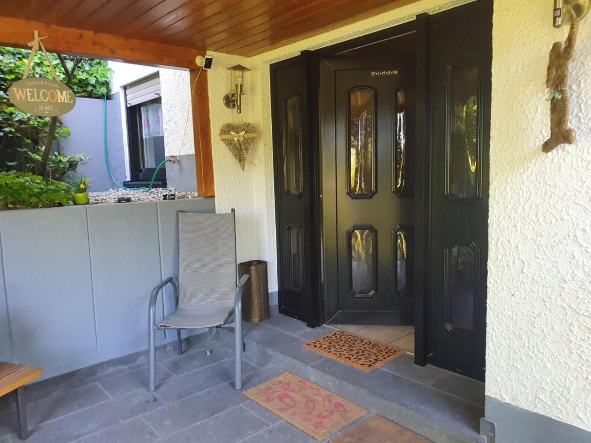 Ferienwohnung Zum Rheinblick Kestert المظهر الخارجي الصورة