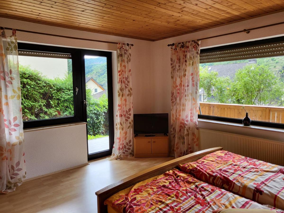 Ferienwohnung Zum Rheinblick Kestert المظهر الخارجي الصورة